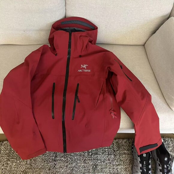 Arc'teryx Men's Jacket